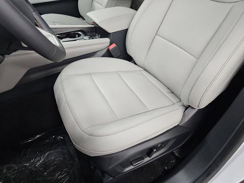 New 2026 Ford Explorer Active w/ Active Comfort Package AWD/4WD image 12