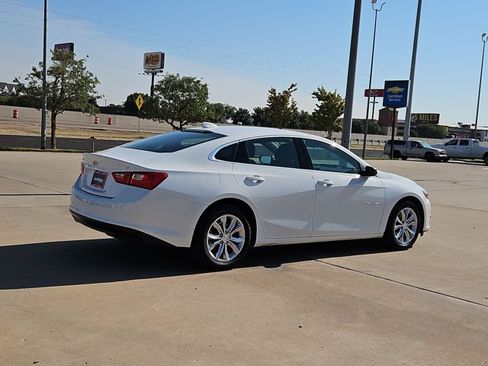 Used 2024 Chevrolet Malibu LT FWD image 5