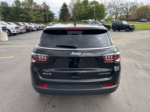 Used 2024 Jeep Compass Limited AWD/4WD image 6