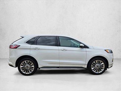 Certified 2024 Ford Edge Titanium w/ Titanium Elite Package AWD/4WD image 4