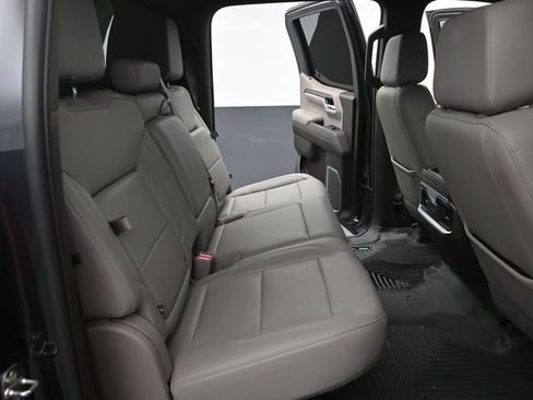 Used 2022 GMC Sierra 1500 SLT RWD image 10