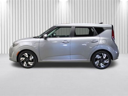 Used 2023 Kia Soul GT-Line image 7