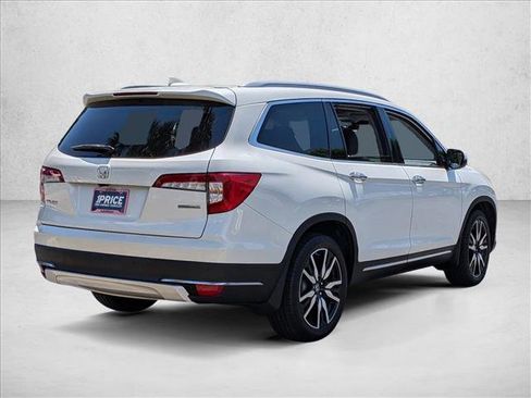 Used 2019 Honda Pilot Touring image 5