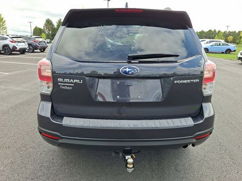 Used 2018 Subaru Forester 2.5i Premium w/ All-Weather Package AWD/4WD image 6