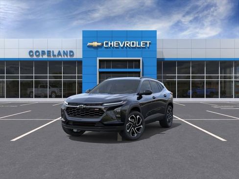 New 2026 Chevrolet Trax RS FWD image 8