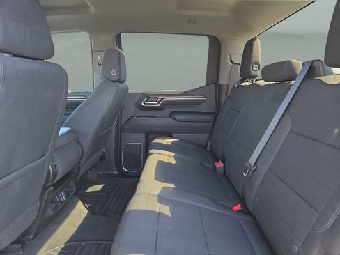 Used 2023 Chevrolet Silverado 1500 LT image 13