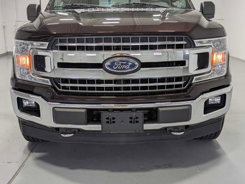 Used 2018 Ford F150 XLT w/ Equipment Group 302A Luxury AWD/4WD image 2