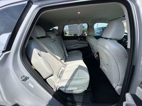 New 2026 Kia Sorento S AWD/4WD image 12