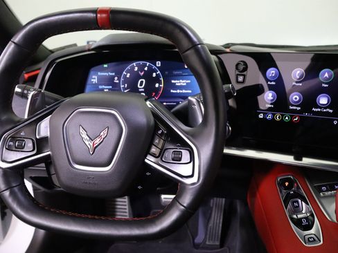 Used 2020 Chevrolet Corvette Stingray Preferred Cpe w/ 2LT Preferred Equipment Group image 18