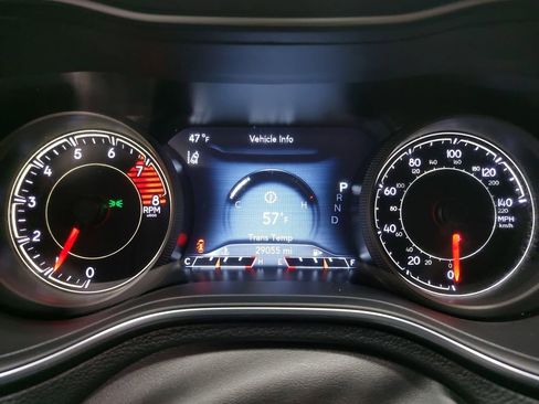 Used 2022 Jeep Cherokee Limited w/ Sun & Sound Group image 18