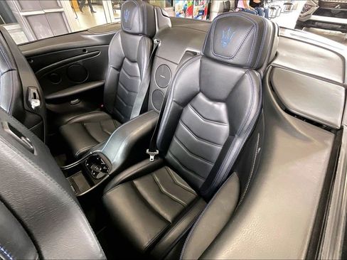 Used 2018 Maserati GranTurismo Sport RWD image 13