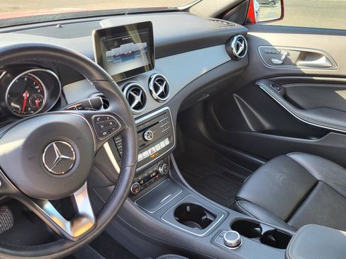 Used 2020 Mercedes-Benz GLA 250 GLA 250 Sport Utility image 25