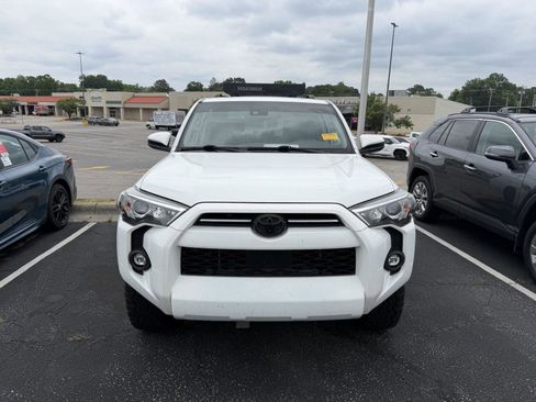 Used 2021 Toyota 4Runner Trail Special Edition AWD/4WD image 2