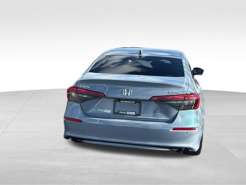 Used 2024 Honda Civic Touring image 6