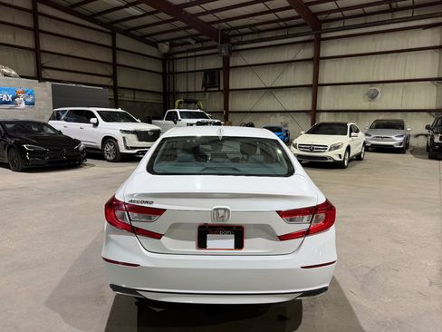 Used 2020 Honda Accord LX image 6
