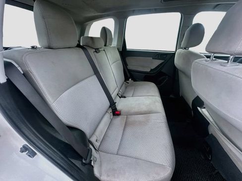 Used 2015 Subaru Forester 2.5i Premium w/ Protection Package #1 AWD/4WD image 29