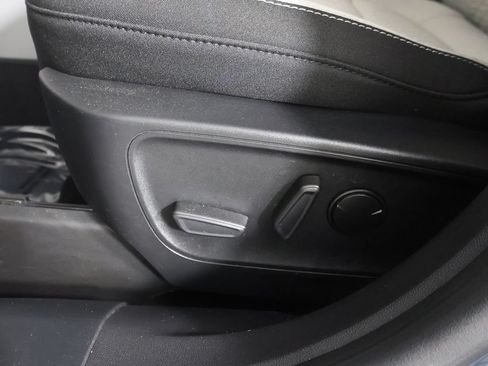 Used 2023 Ford Escape Active w/ Tech Pack #2 FWD image 32