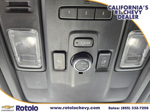 Used 2023 Chevrolet Suburban RST w/ Luxury Package AWD/4WD image 30