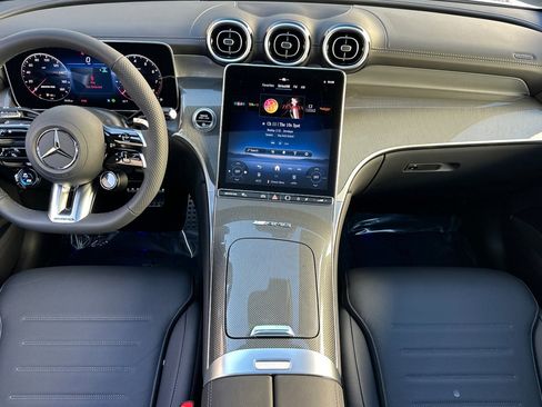 New 2025 Mercedes-Benz GLC 43 AMG 4MATIC image 14