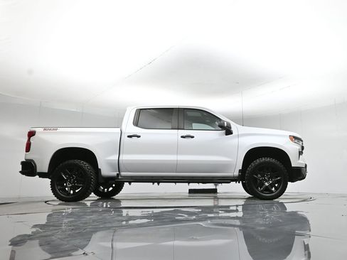 Used 2024 Chevrolet Silverado 1500 LT Trail Boss w/ LT Trail Boss Premium Package image 51