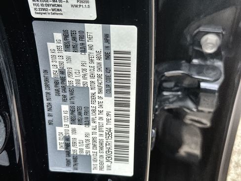 Used 2024 MAZDA CX-90 Plug-In Hybrid w/ Preferred AWD/4WD image 24