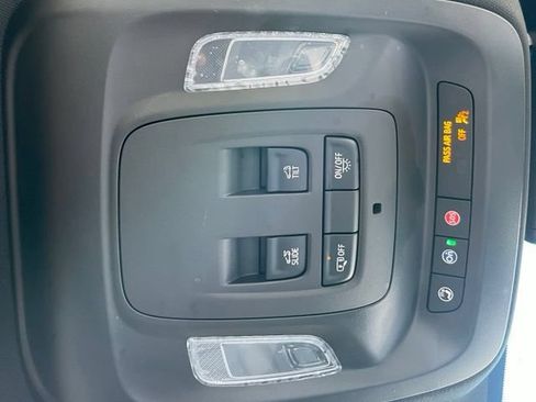 Used 2021 Cadillac CT4 Luxury w/ Sun And Sound Package RWD image 23
