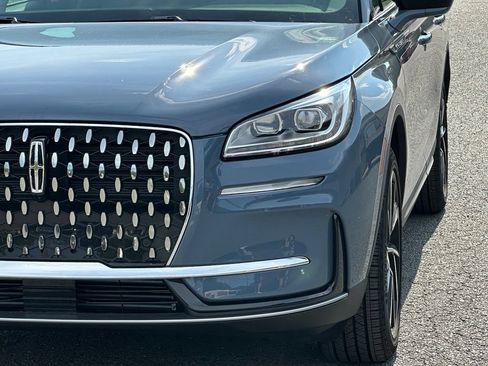Used 2025 Lincoln Corsair Reserve FWD image 44