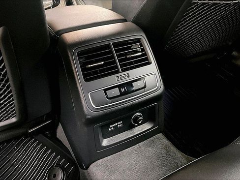 Used 2021 Audi A5 2.0T Premium Plus w/ Premium Plus AWD/4WD image 39