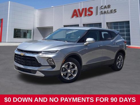 Used 2025 Chevrolet Blazer LT FWD image 1