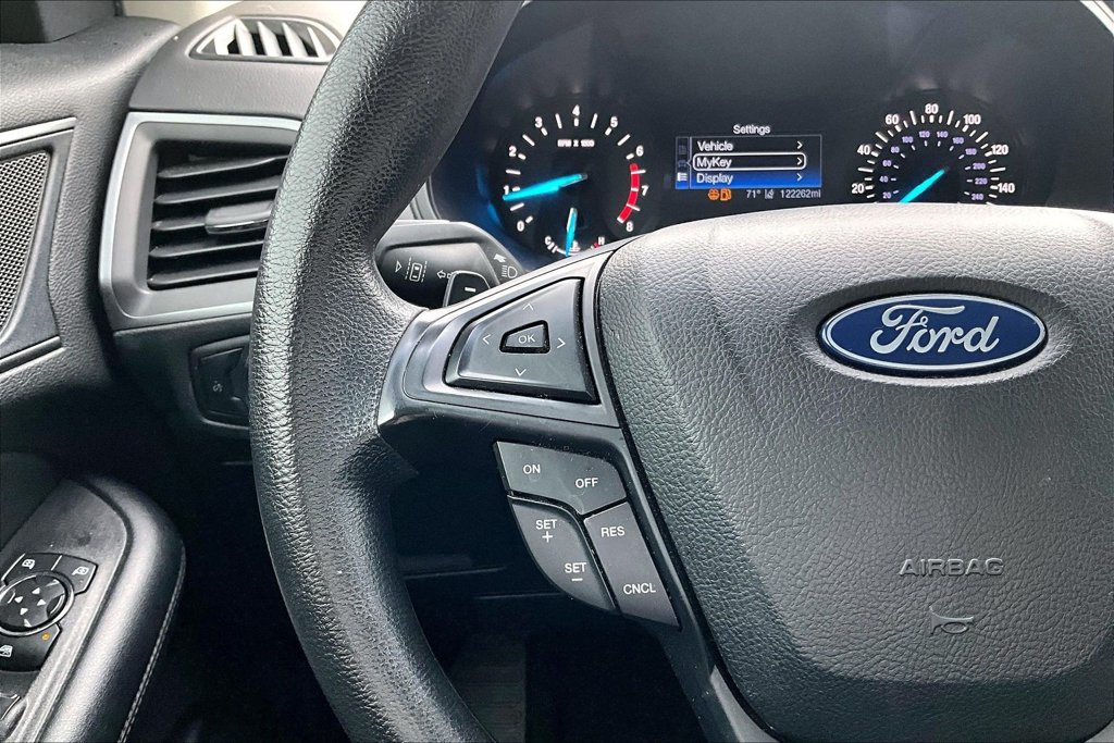 Used 2020 Ford Edge SE AWD/4WD image 11