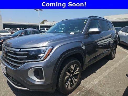 Used 2024 Volkswagen Atlas SE FWD image 1