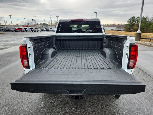 New 2026 GMC Sierra 2500 Pro image 9