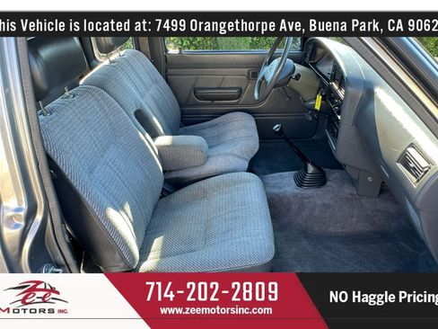 Used 1995 Toyota Pickup DX RWD image 20