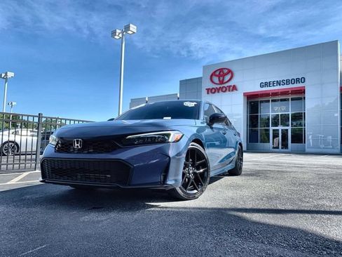 Used 2026 Honda Civic Sport image 4