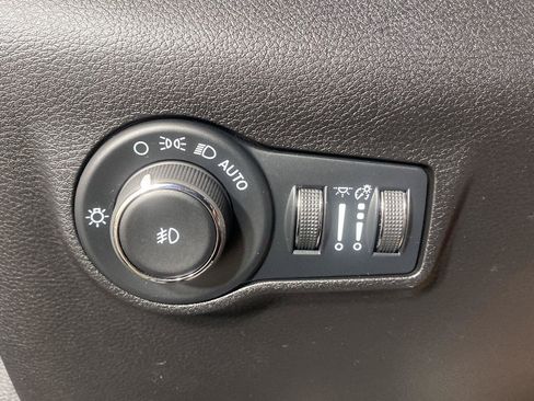 Used 2024 Jeep Compass Limited AWD/4WD image 14