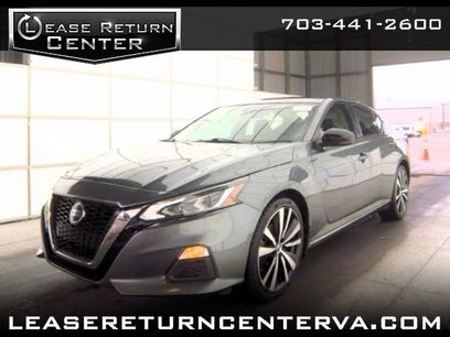 Used 2021 Nissan Altima 2.5 SR w/ SR Premium Package