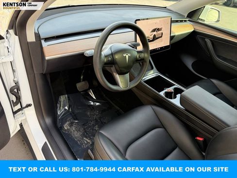 Used 2023 Tesla Model Y Long Range image 30