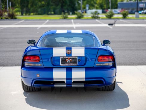 Used 2006 Dodge Viper SRT-10 RWD image 18