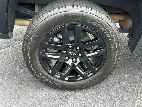 Used 2023 Chevrolet Silverado 1500 LT Trail Boss w/ LT Trail Boss Premium Package image 37