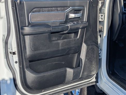 Used 2024 RAM 2500 Big Horn image 10