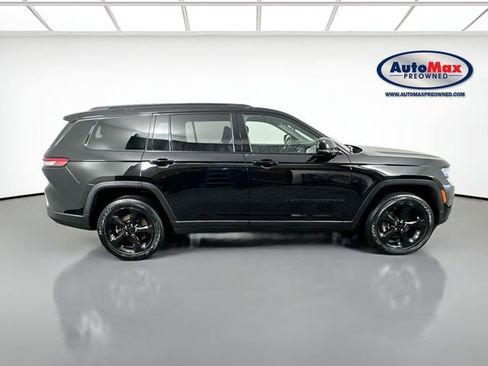 Used 2023 Jeep Grand Cherokee L Laredo AWD/4WD image 10
