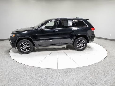 Used 2017 Jeep Grand Cherokee Limited AWD/4WD image 35