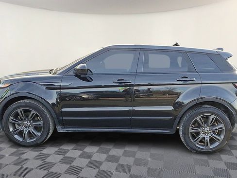 Used 2019 Land Rover Range Rover Evoque SE Premium image 5