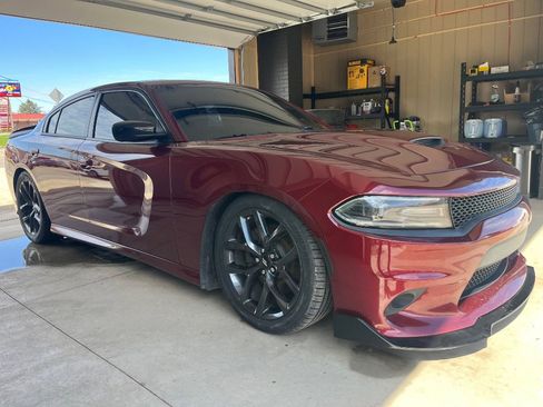 Used 2019 Dodge Charger R/T w/ Blacktop Package image 1