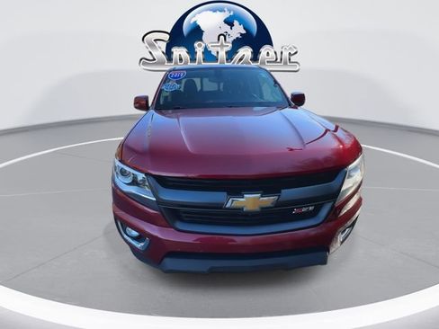 Used 2019 Chevrolet Colorado Z71 image 3
