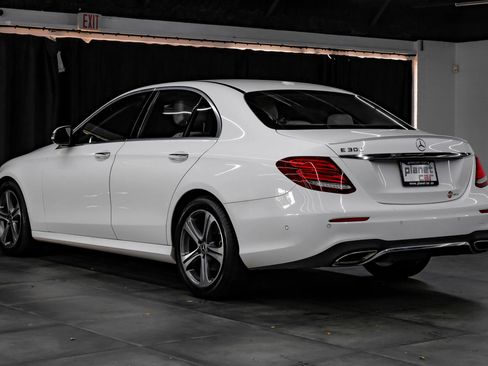 Used 2018 Mercedes-Benz E 300 w/ Premium 1 Package image 15