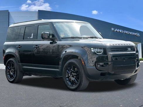 Used 2026 Land Rover Defender 110 S AWD/4WD image 3