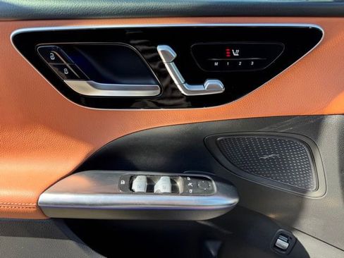 Certified 2022 Mercedes-Benz C 300 4MATIC Sedan image 16