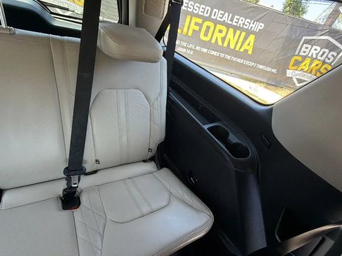 Used 2019 Ford Expedition Max Platinum AWD/4WD image 34