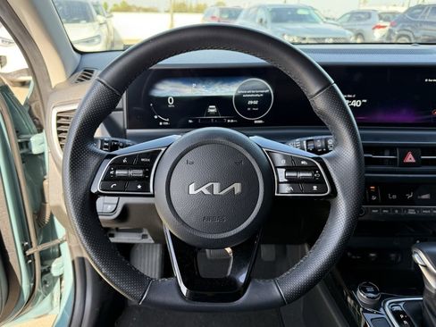 Used 2024 Kia Seltos SX image 14